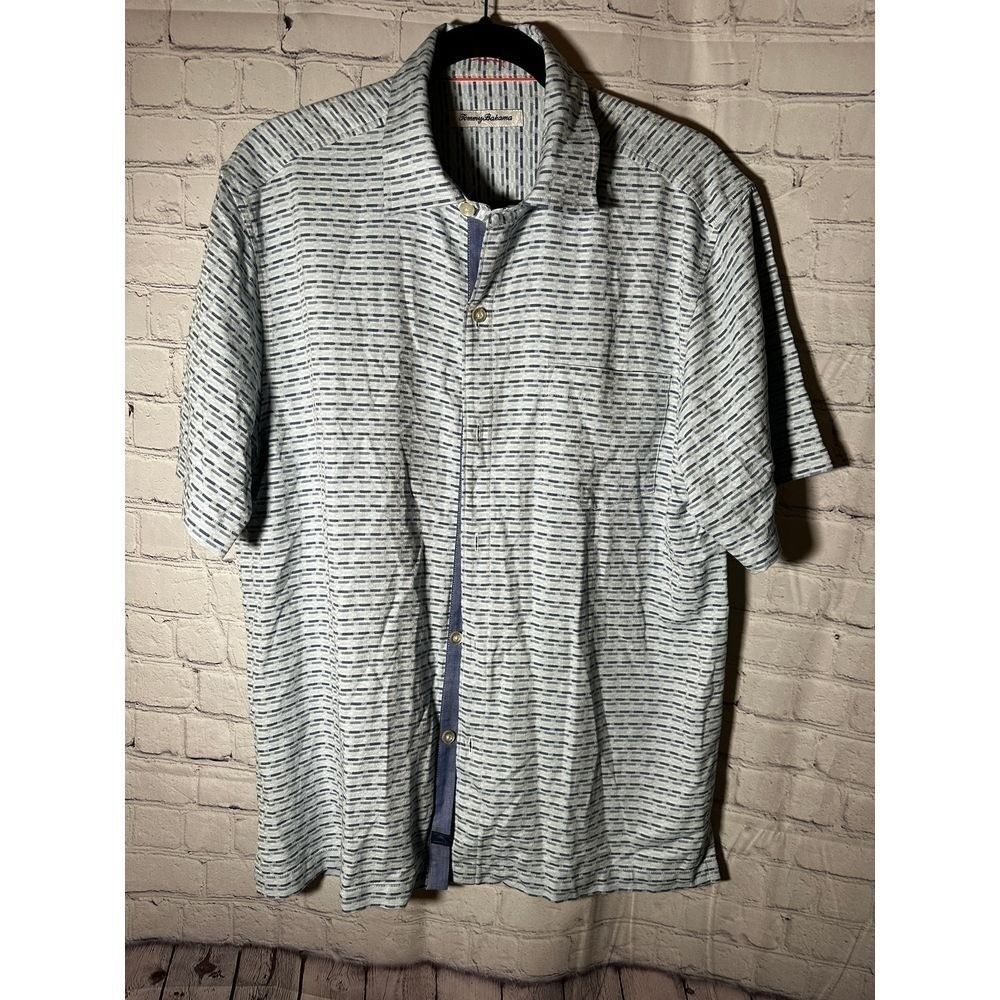 Tommy Bahama Mens Medium Blue White 100% Silk Short Sleeve Button Down Shirt